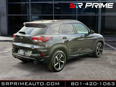 Used 2021 Chevrolet TrailBlazer RS w/ Convenience Package image 5