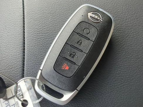 Certified 2026 Nissan Kicks SV FWD image 27