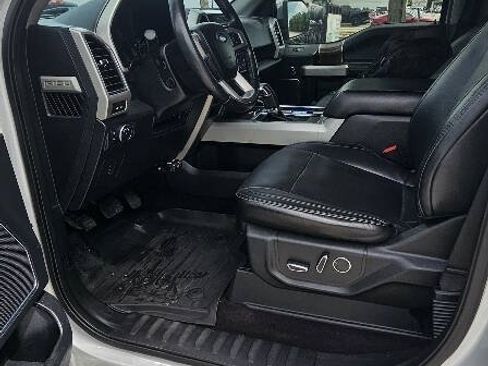 Used 2017 Ford F150 Lariat w/ Equipment Group 502A Luxury AWD/4WD image 11