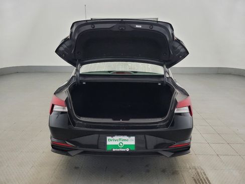 Used 2023 Hyundai Elantra SEL w/ Convenience Package FWD image 29