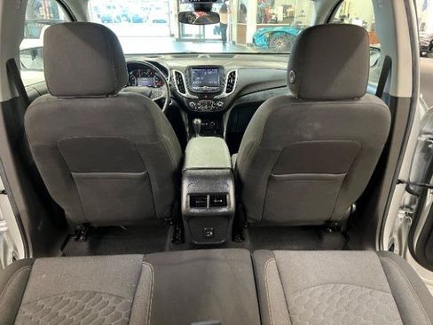 Used 2021 Chevrolet Equinox LT w/ Driver Convenience Package AWD/4WD image 38