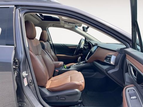 Used 2020 Subaru Outback Touring AWD/4WD image 15
