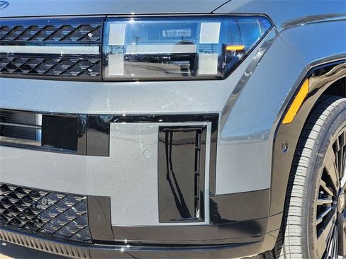 Used 2026 Hyundai Santa Fe Calligraphy image 5