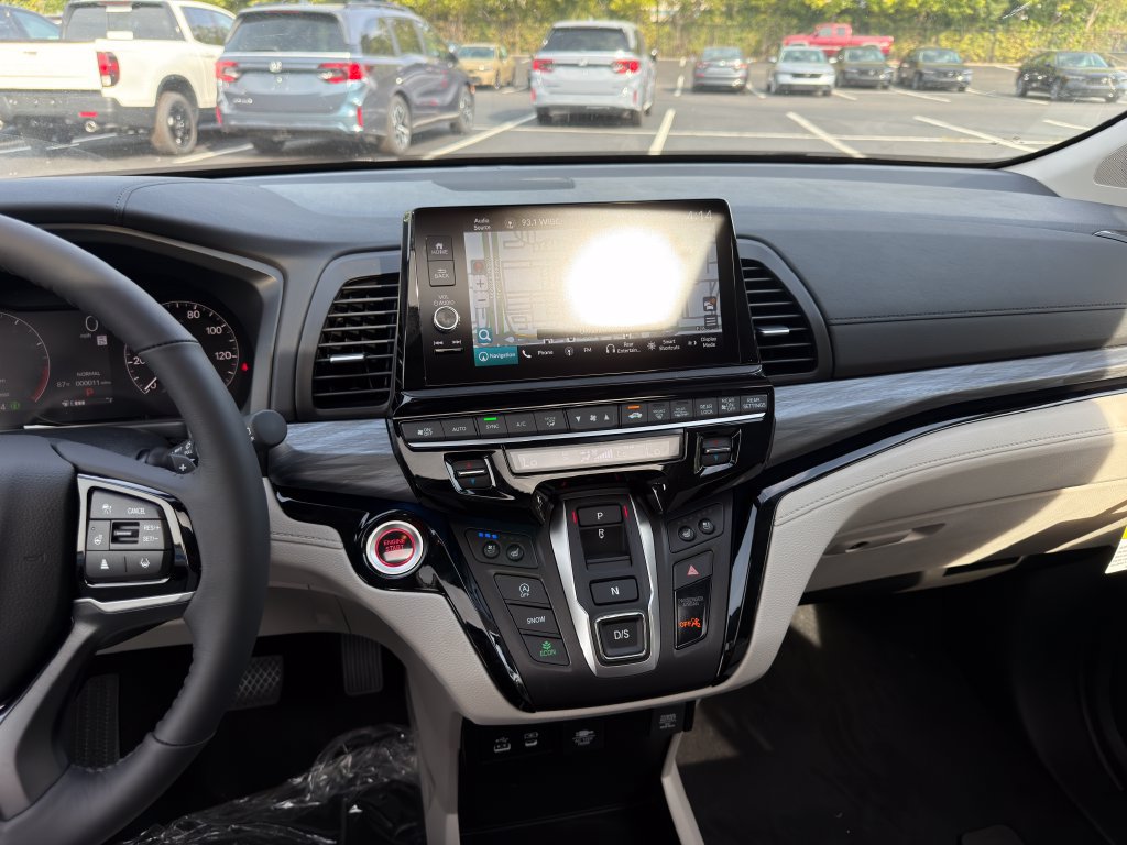 New 2027 Honda Odyssey Elite image 15