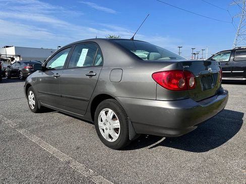 Used 2007 Toyota Corolla FWD image 3