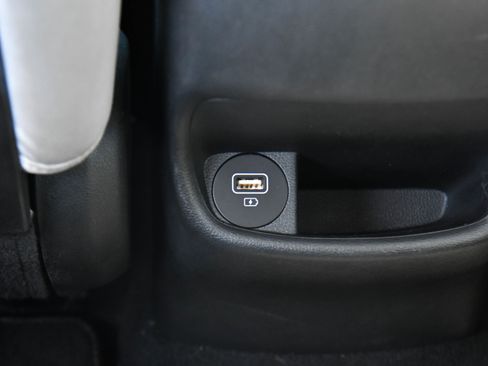 Used 2023 Hyundai Kona SE image 35