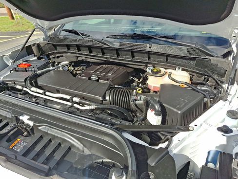 Used 2023 GMC Sierra 1500 Elevation image 27