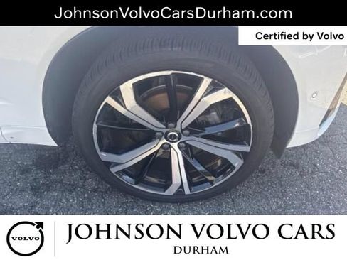 Used 2024 Volvo XC60 B5 Ultimate w/ Protection Package Premier AWD/4WD image 7