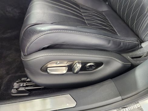 Used 2018 Lexus LS 500 AWD w/ Executive Package image 12