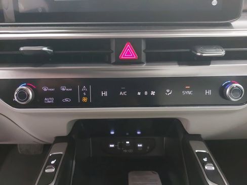 New 2026 Kia Sorento S image 22