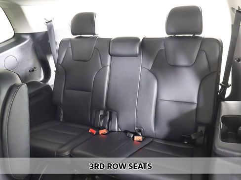 Used 2023 Kia Telluride S image 8