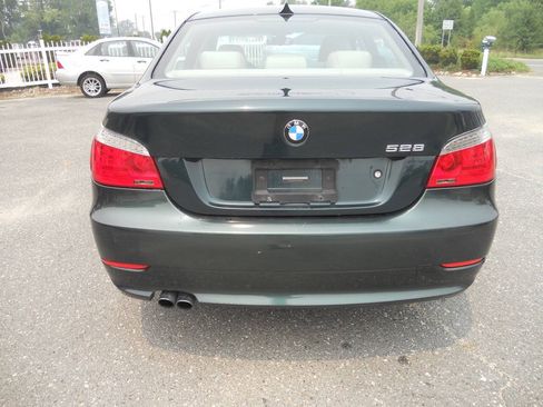 Used 2008 BMW 528i Sedan w/ Premium Pkg RWD image 10