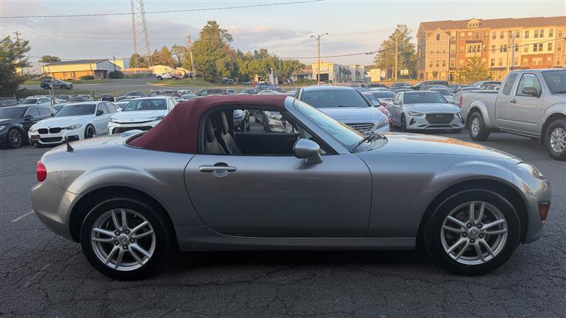 Used 2012 MAZDA MX-5 Miata Sport w/ Convenience Pkg RWD image 29