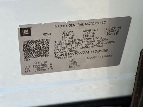 Used 2021 Chevrolet Traverse Premier w/ Redline Edition FWD image 37
