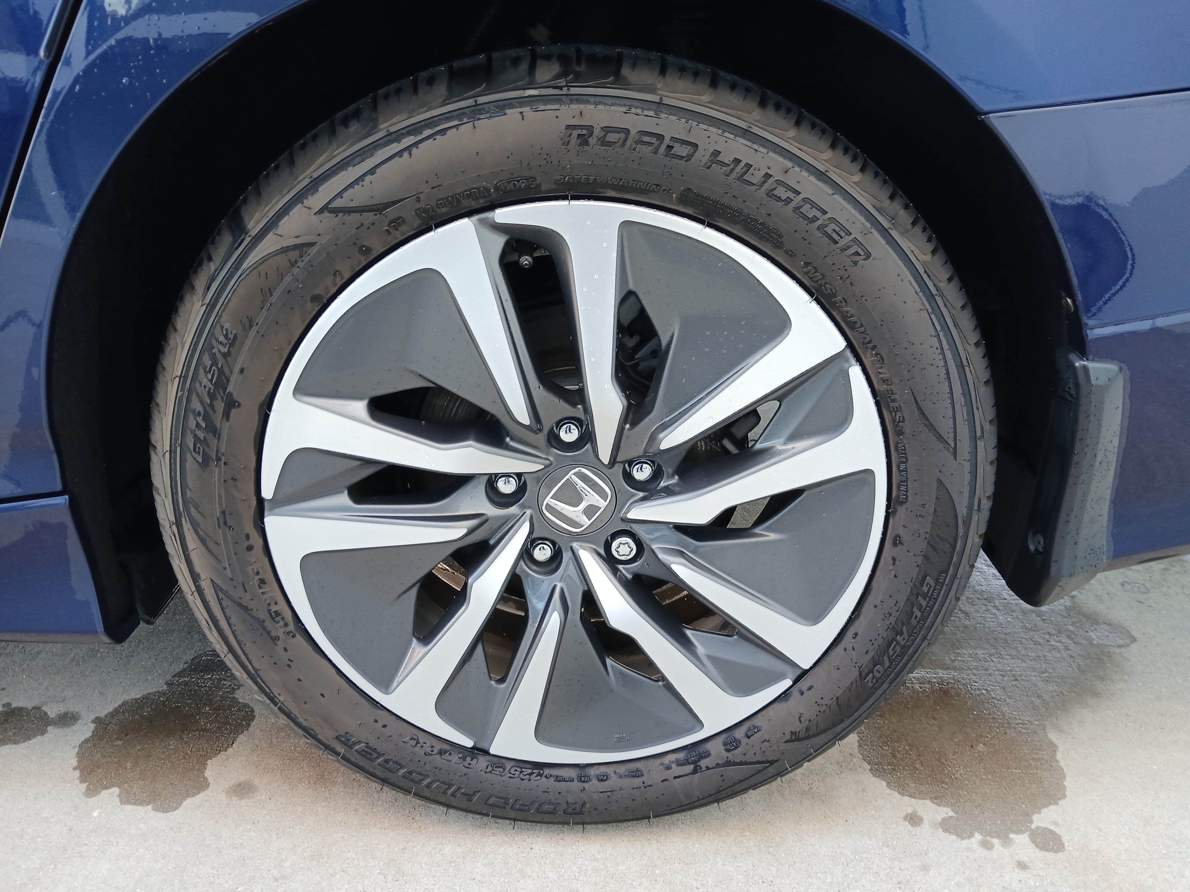 Used 2020 Honda Accord Hybrid image 16