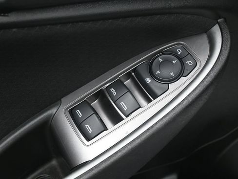 Used 2024 Chevrolet Malibu LT FWD image 14