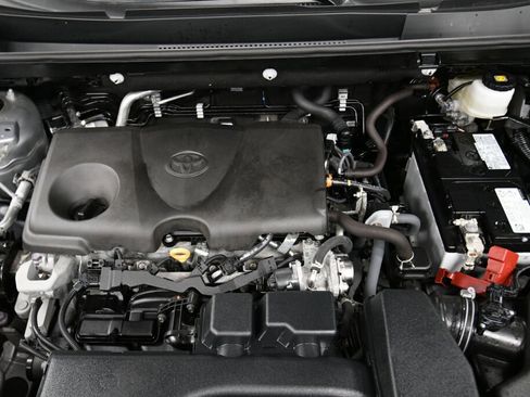 Certified 2024 Toyota RAV4 LE image 32