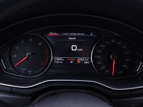 Certified 2021 Audi A4 2.0T Premium w/ Convenience Package AWD/4WD image 11