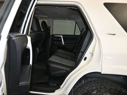 Used 2023 Toyota 4Runner SR5 Premium w/ Moonroof Package AWD/4WD image 24