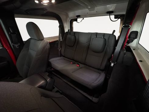Used 2021 Jeep Wrangler Sport AWD/4WD image 24