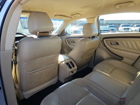 Used 2013 Ford Taurus Limited image 11