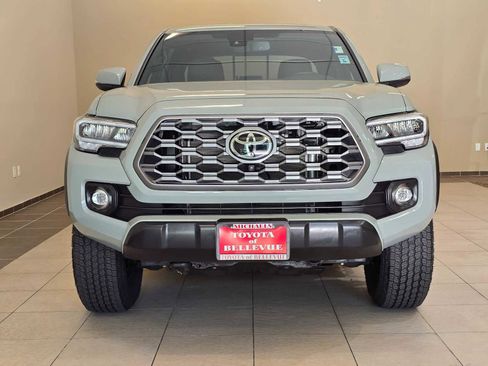 Certified 2023 Toyota Tacoma TRD Off-Road w/ TRD Premium Off Road Package AWD/4WD image 6