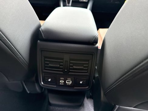 New 2026 Subaru Outback Touring XT AWD/4WD image 15