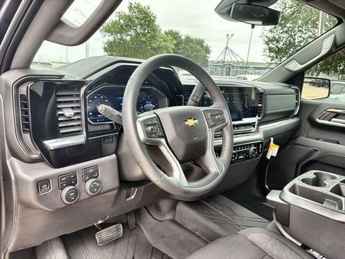 Certified 2023 Chevrolet Silverado 1500 LT w/ Z71 Off-Road Package AWD/4WD image 10