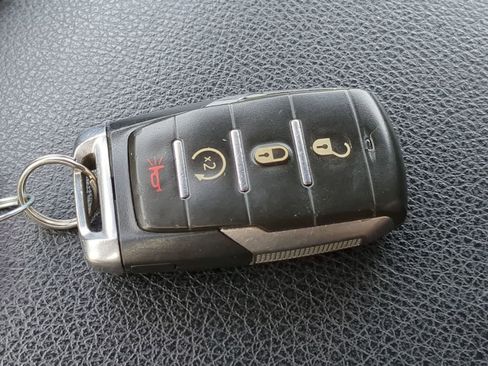 Used 2020 RAM 1500 Big Horn AWD/4WD image 32