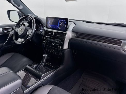Certified 2023 Lexus GX 460 Premium w/ Premium Package image 33