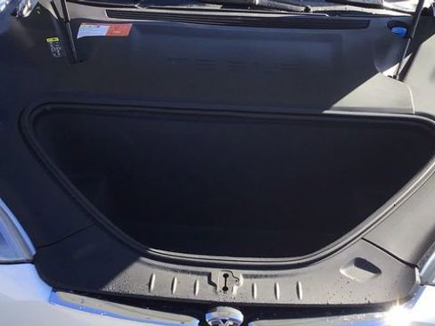 Used 2018 Tesla Model S 75D image 23