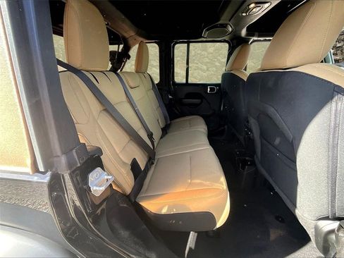 Used 2021 Jeep Wrangler Unlimited Sport S image 22