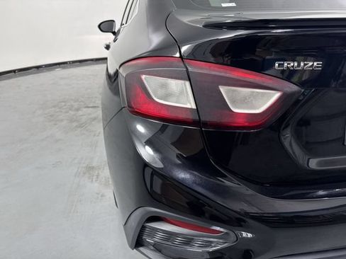 Used 2016 Chevrolet Cruze Premier FWD image 32