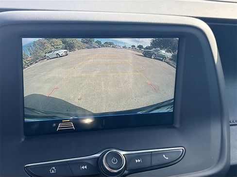 Used 2019 Chevrolet Camaro LT image 13