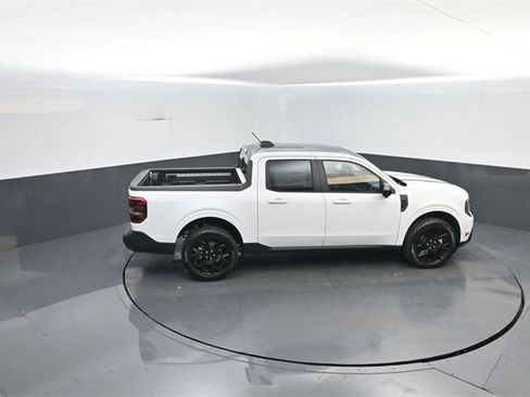 New 2026 Ford Maverick Lariat w/ Black Appearance Package image 26