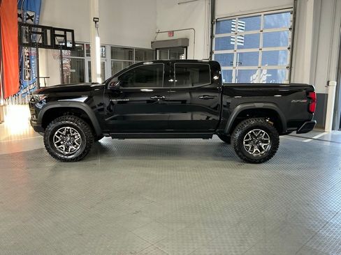 Used 2026 Chevrolet Colorado ZR2 w/ Technology Package image 27
