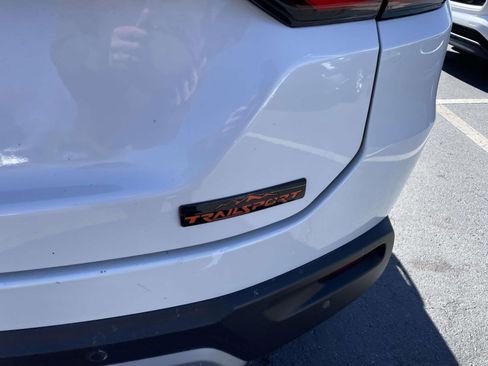 Used 2023 Honda Pilot TrailSport image 29