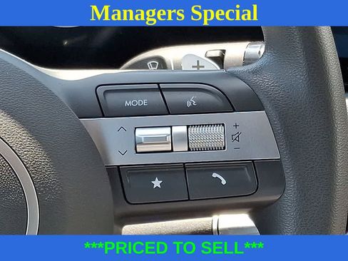 Used 2025 Hyundai Sonata SEL FWD image 20