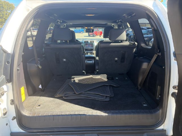 Used 2020 Lexus GX 460 Premium AWD/4WD image 32