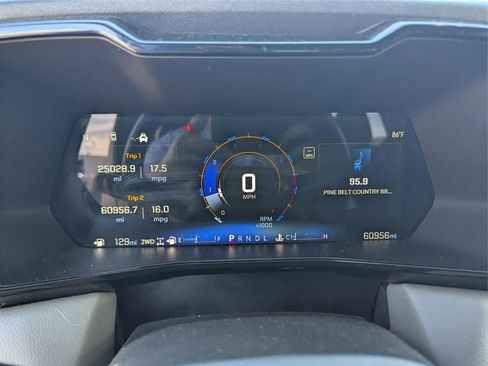 Used 2023 Chevrolet Colorado ZR2 w/ ZR2 Convenience Package III AWD/4WD image 22