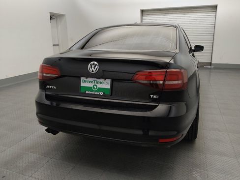 Used 2017 Volkswagen Jetta S w/ Jetta S Cold Weather Package FWD image 7