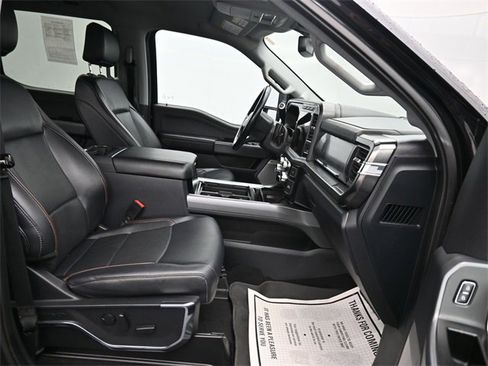 Used 2023 Ford F250 Lariat w/ FX4 Off-Road Package image 8