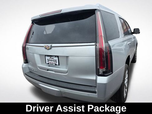 Used 2018 Cadillac Escalade Premium Luxury AWD/4WD image 6