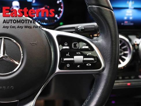 Used 2022 Mercedes-Benz GLA 250 4MATIC w/ Premium Package Lite image 15