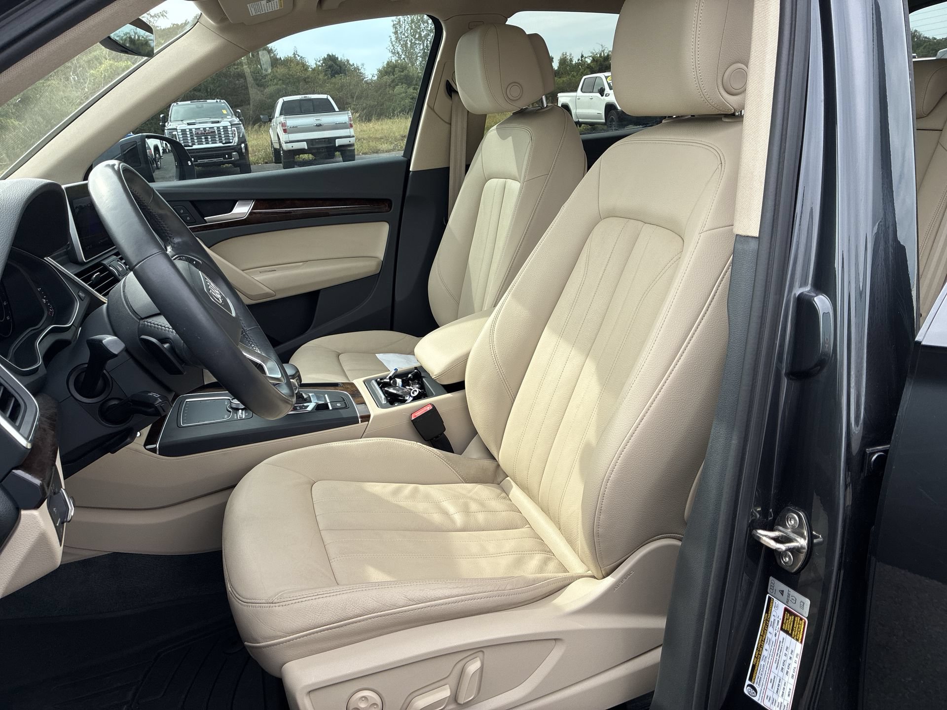 Used 2018 Audi Q5 2.0T Premium Plus AWD/4WD image 26