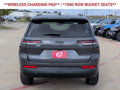 New 2025 Jeep Grand Cherokee L Altitude image 7