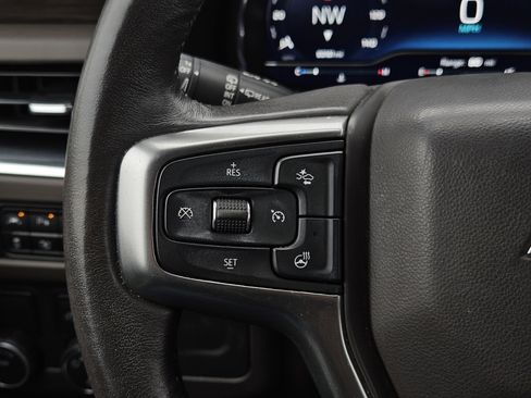 Used 2022 Chevrolet Tahoe LT w/ Luxury Package image 15