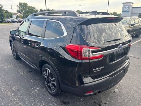 Used 2023 Subaru Ascent Limited w/ Technology Package AWD/4WD image 5