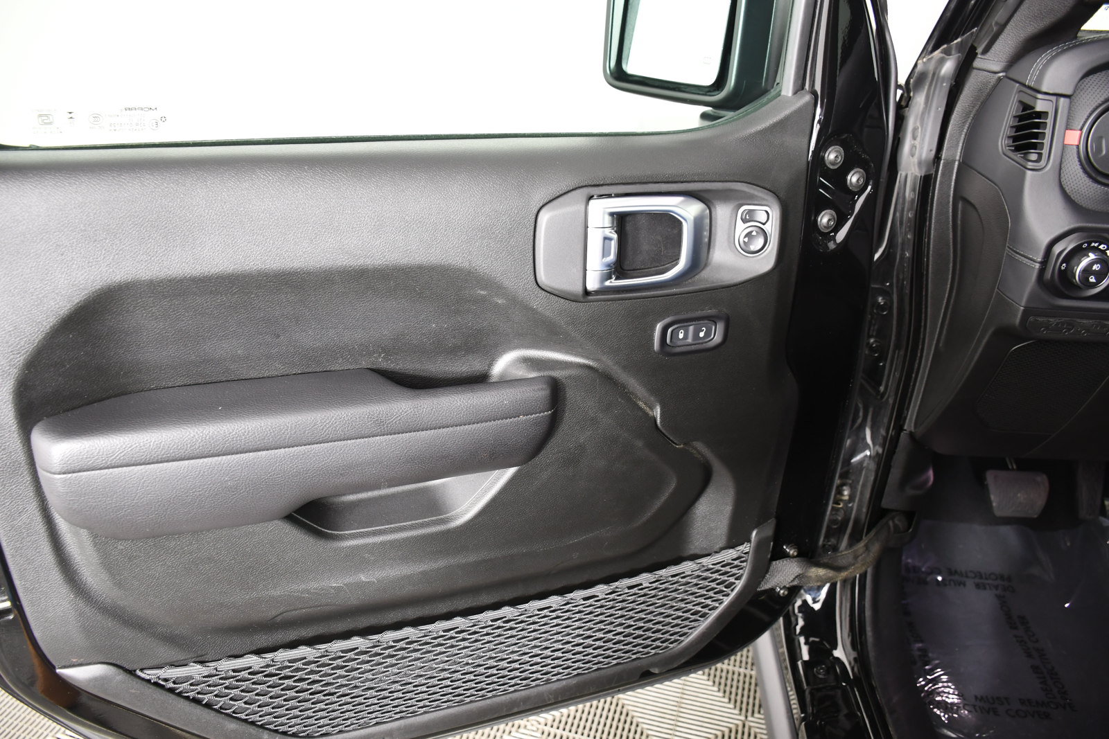 Used 2026 Jeep Gladiator Rubicon AWD/4WD image 36
