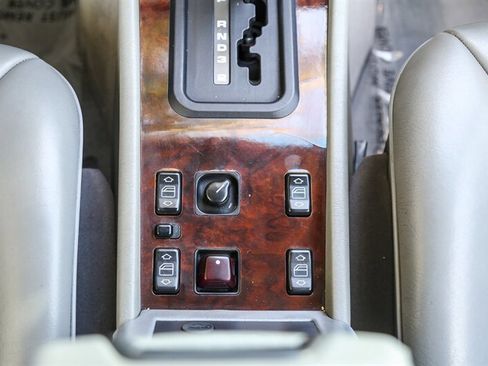 Used 1995 Mercedes-Benz E 320 Convertible image 67